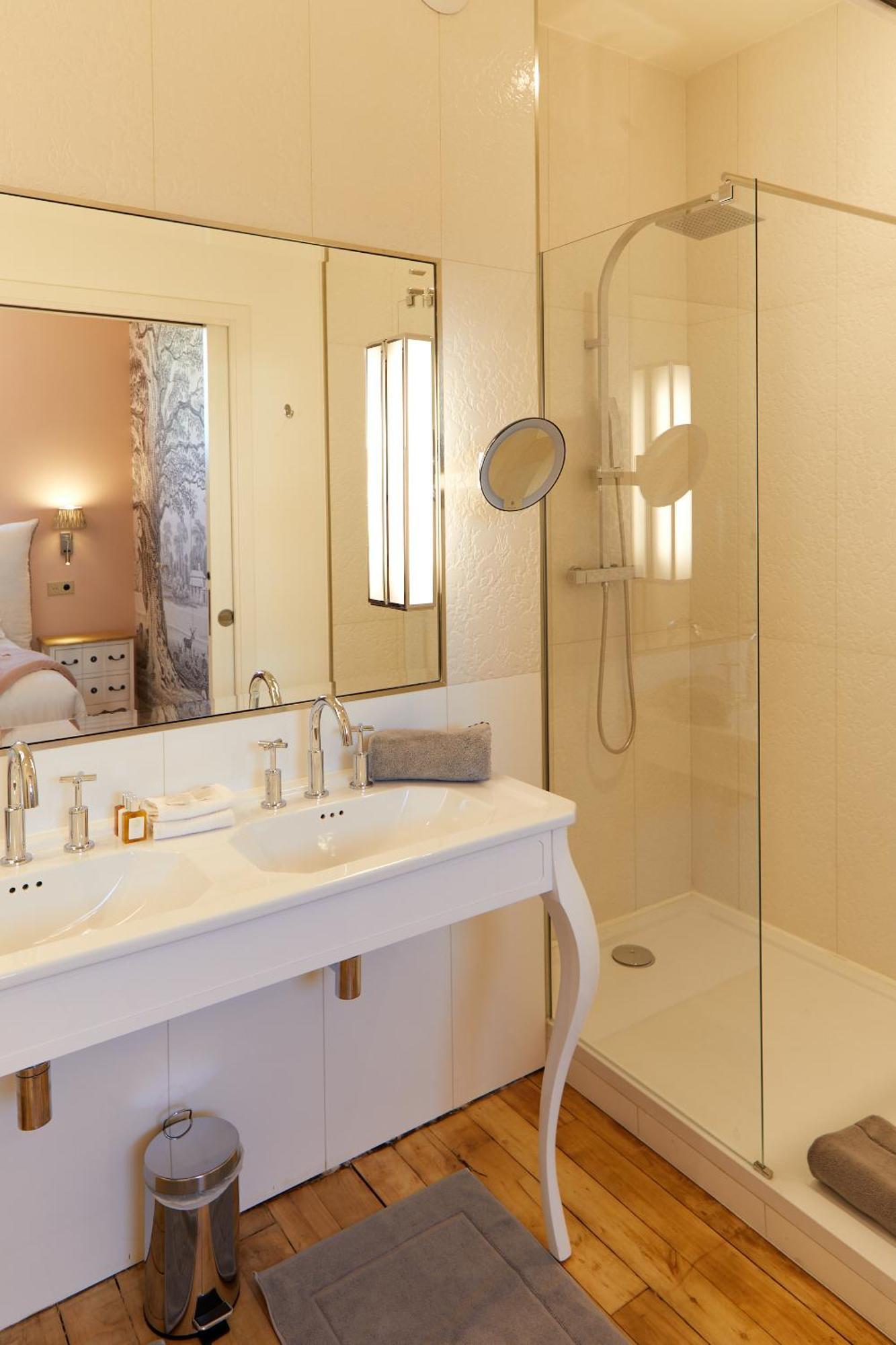 Maison Blanche Chartres - Maison D'Hotes 5 Etoiles Ngoại thất bức ảnh